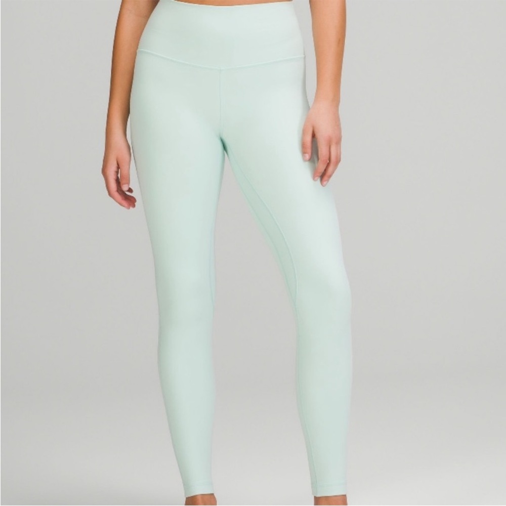 Lululemon Align High-Rise Pants 28” In Delicate Mint
Size 6